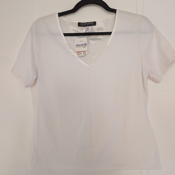 White V-Neck Women's Top - Picture 3 of 4